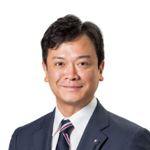 上倉淑敬 氏
