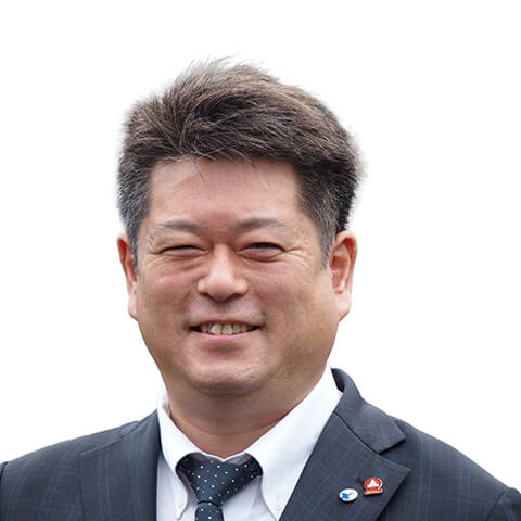 安井 義幸 氏