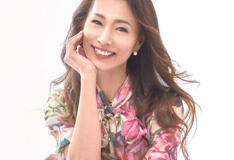 髙山　愛子氏