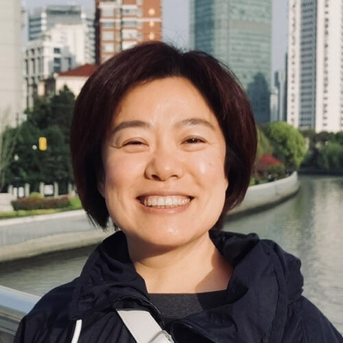 阿麗娜 氏