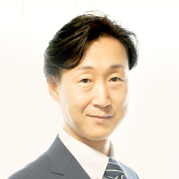 桐口　明氏