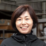 宮越 しをり氏