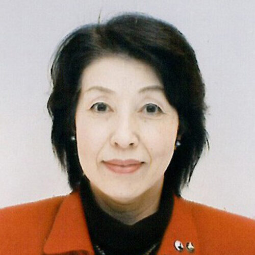 角田 恭恵 氏
