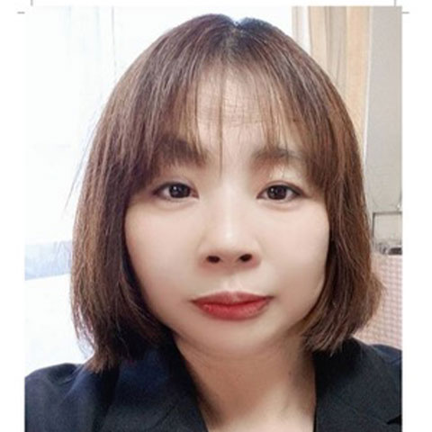 渡辺 眞実子 氏