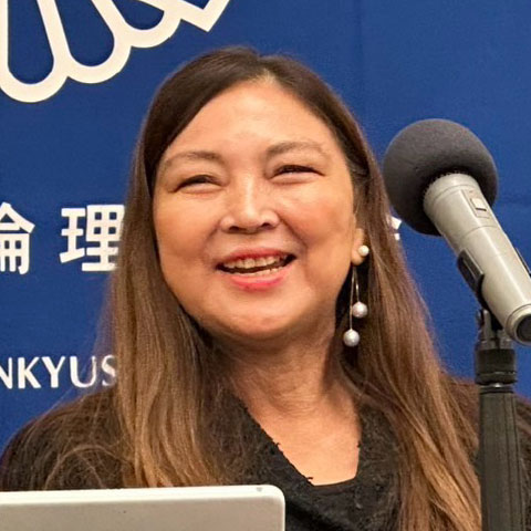 小林 純子 氏
