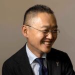 末廣 徳司 氏