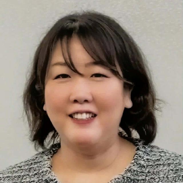 湯浅 史 氏