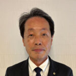 八部 幹成 氏