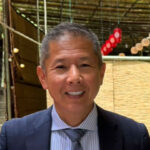 山本 哲男 氏