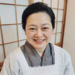 潟淵 友百子氏