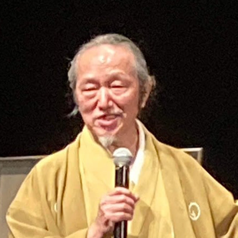 國領 満男氏