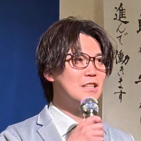 南 幸来氏