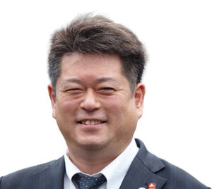 安井 義幸 氏