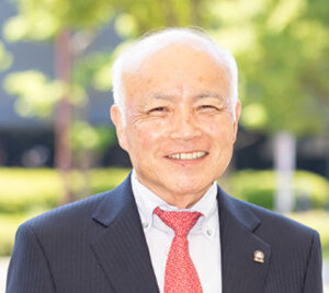 一貫坂 彰 氏