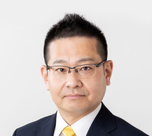 伊藤  尚久氏