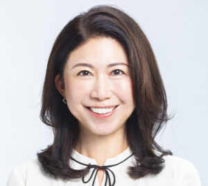 大奈 氏