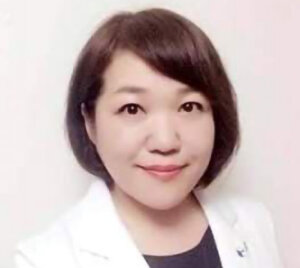 安澤 輝香 氏